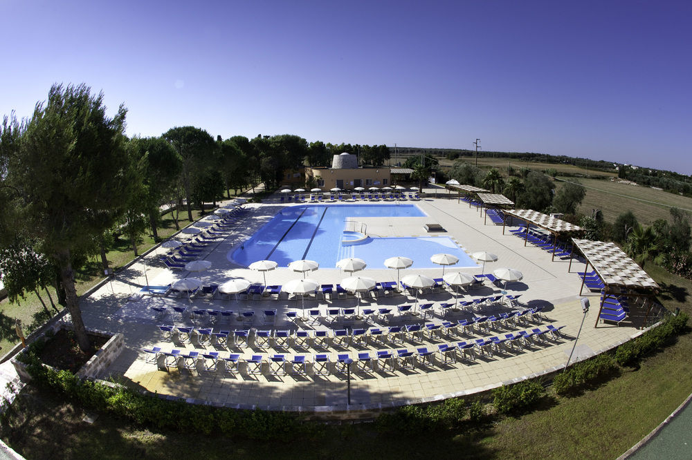 Dolmen Sport Resort 米威诺底莱切 外观 照片