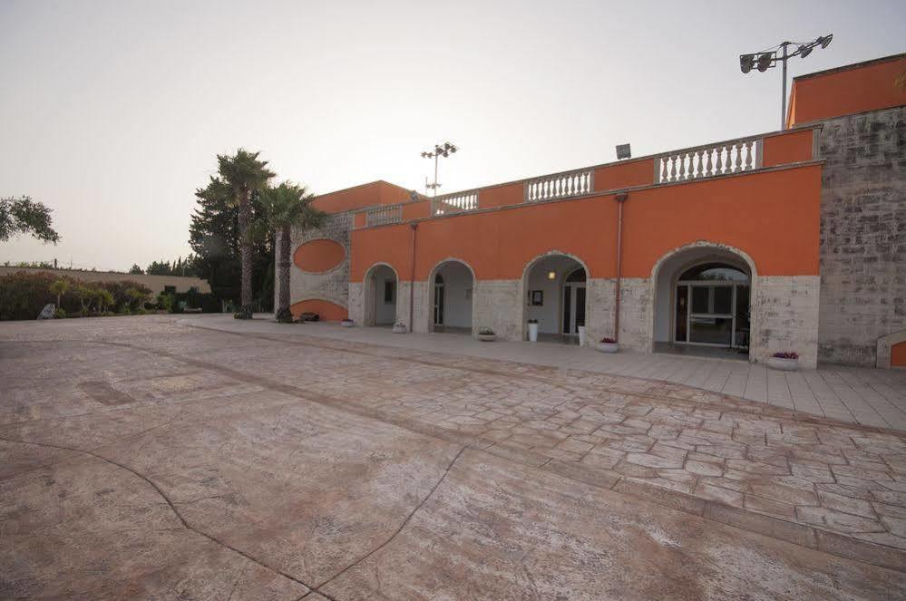 Dolmen Sport Resort 米威诺底莱切 外观 照片