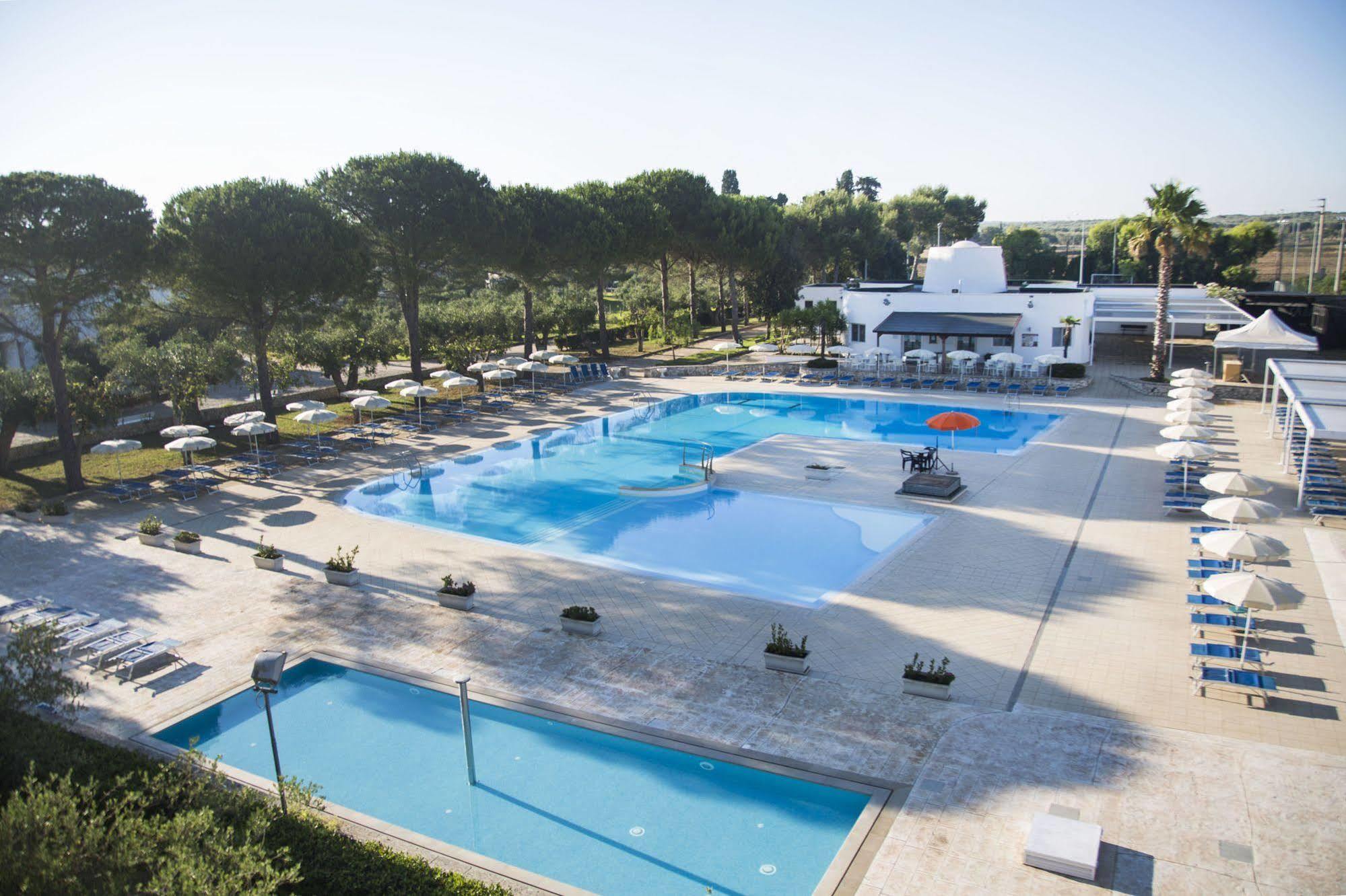 Dolmen Sport Resort 米威诺底莱切 外观 照片